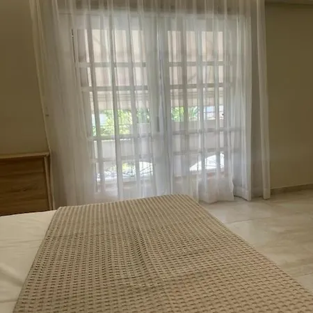 Eclectic Near Downtown הרקליון
