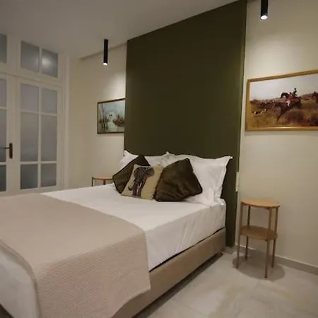 Eclectic Near Downtown הרקליון